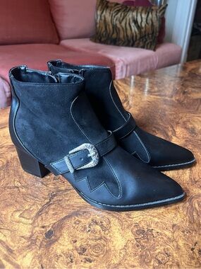 Women's Black Western-Style Ankle Boots with Buckle